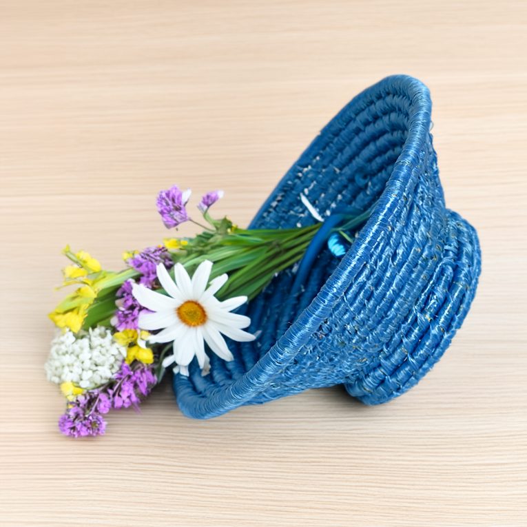 Moonj-Bsaket-Blue-2